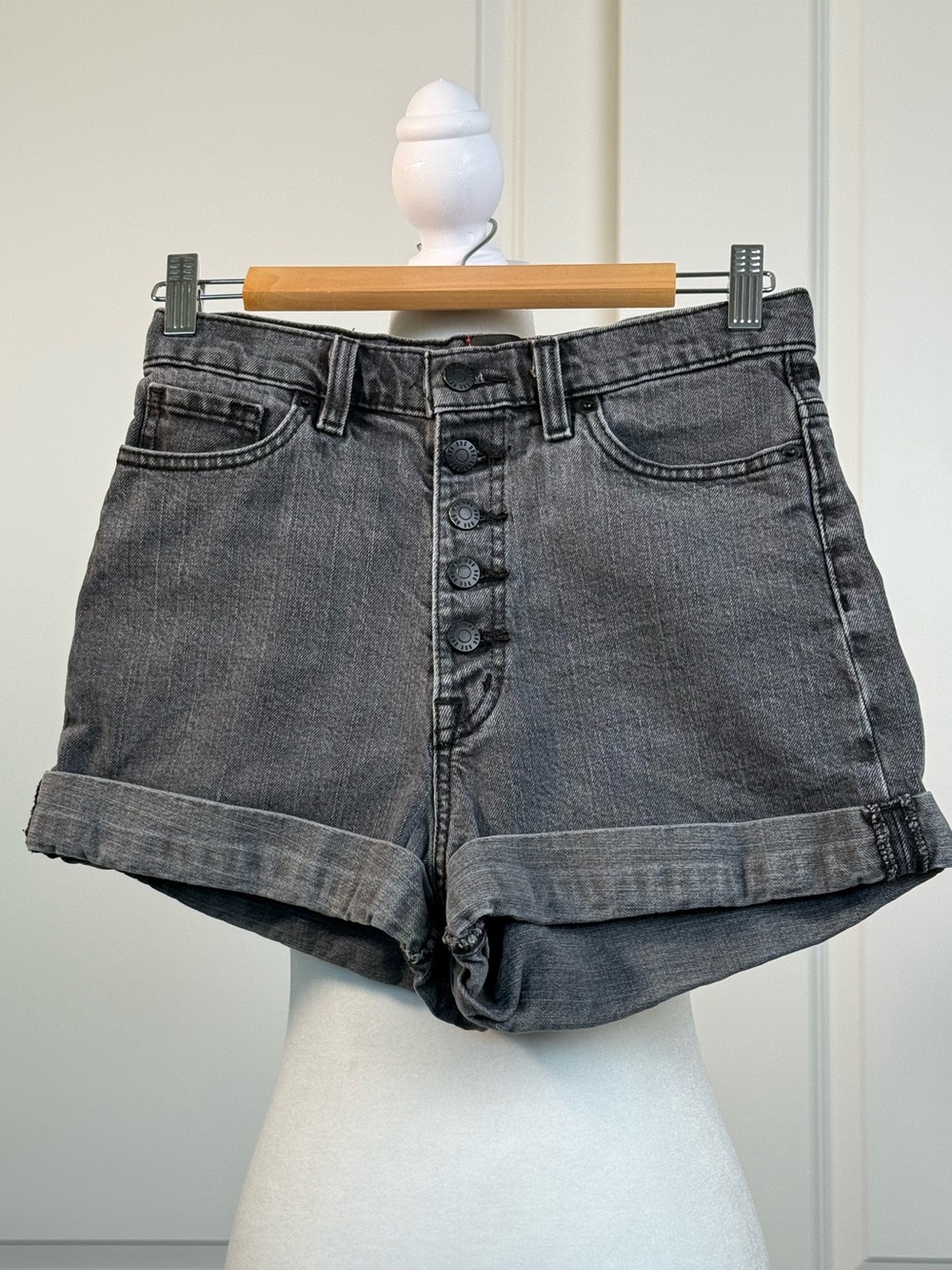 BDG High-Rise Cuffed Mom Jeans, Gray denim with Black Button Fly, Size 26